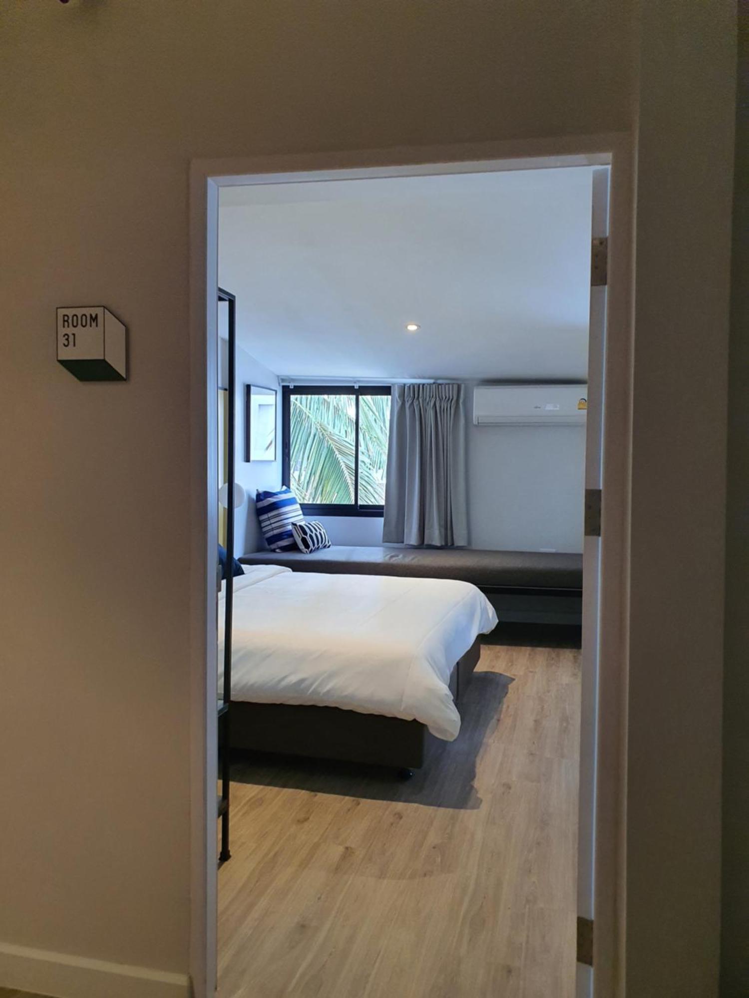 Roompini Bangkok Szoba fotó